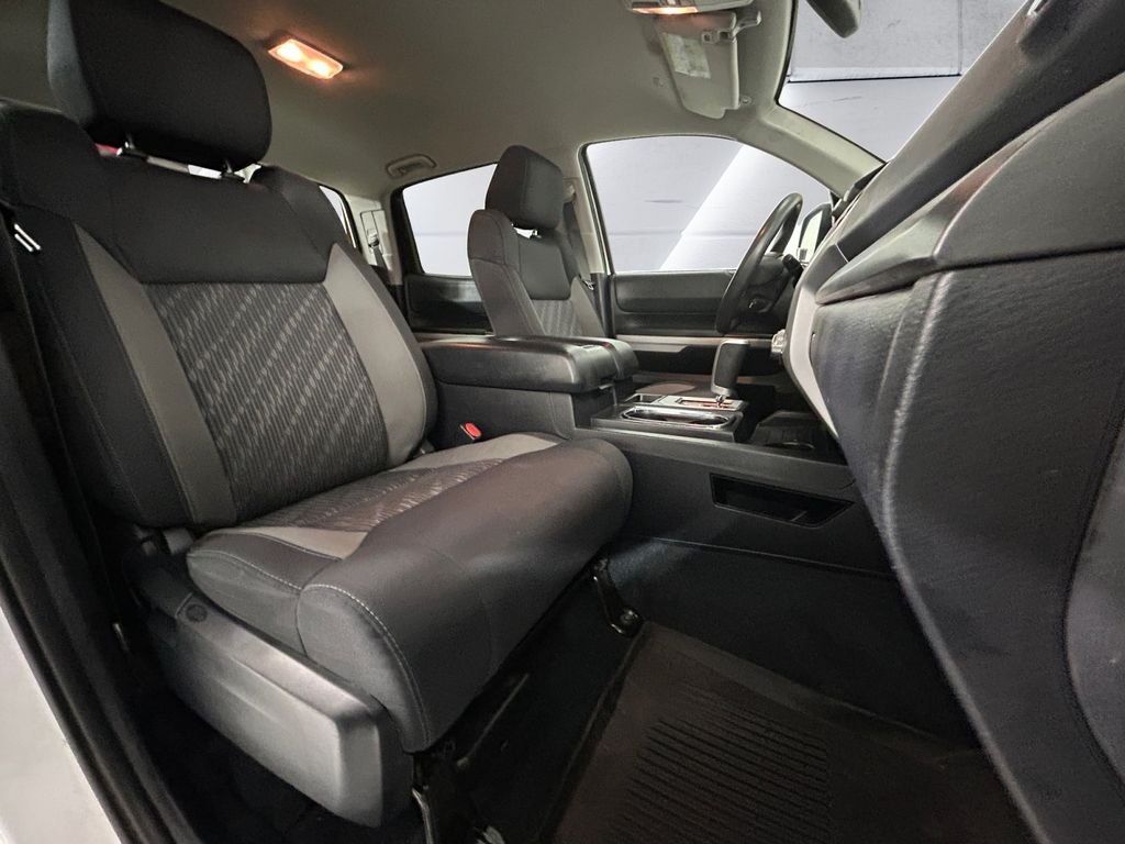 Used 2021 White Toyota SR5 image 14
