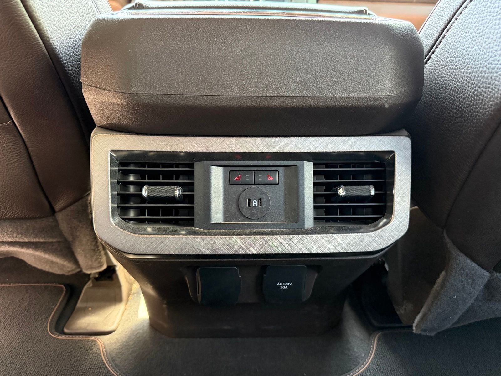Used 2023 Brown Ford King Ranch image 13