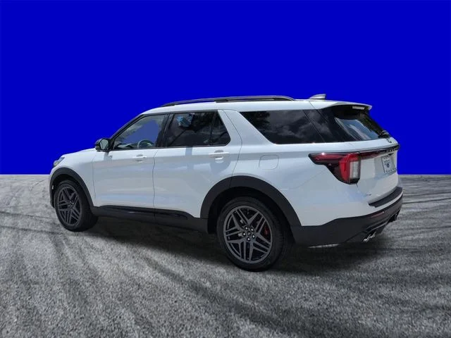 New 2026 Star White Metallic Tri-Coat Ford ST image 6