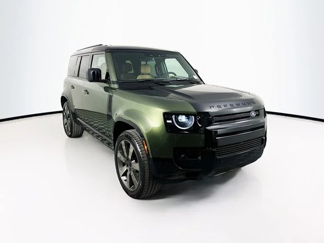 Used 2026  Land Rover X image 3