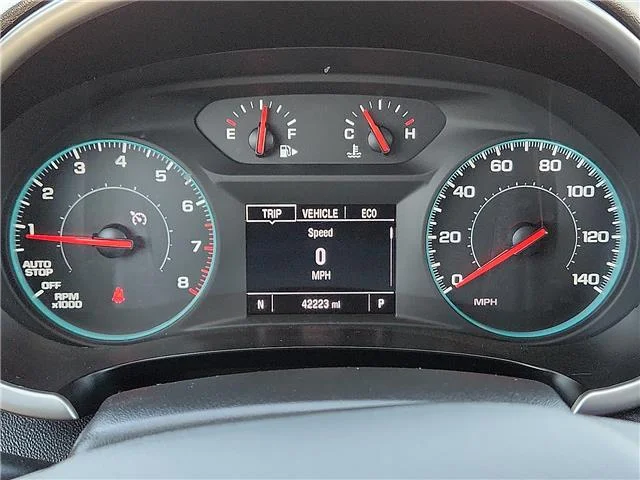 Used 2025 Gray Chevrolet 1LT image 18