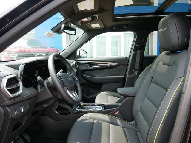 New 2026 Mosaic Black Metallic Chevrolet ACTIV image 6