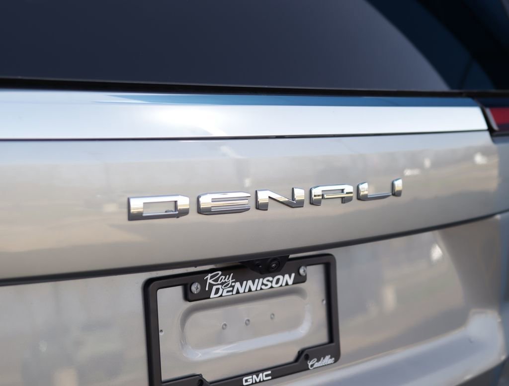 2026 GMC Yukon Denali - Photo 45