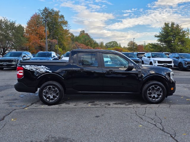 Used 2023 Shadow Black Ford XLT image 9