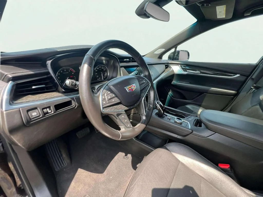Used 2021 STELLAR BLACK METALLIC Cadillac AWD Premium Luxury image 8