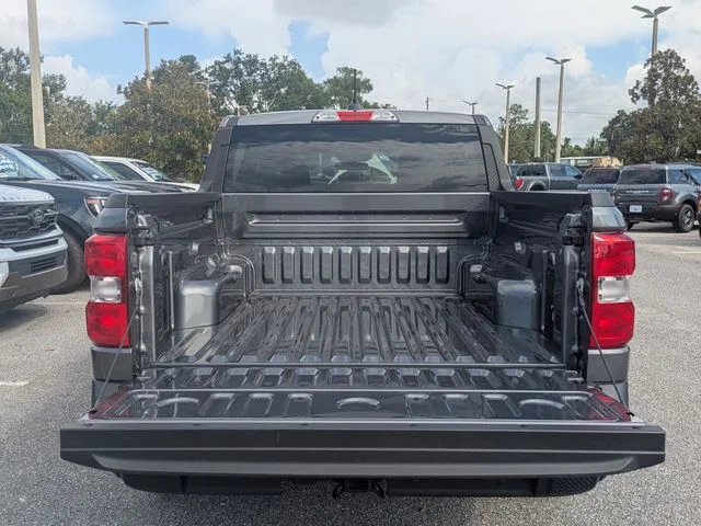 New 2026 Carbonized Gray Metallic Ford XLT image 13