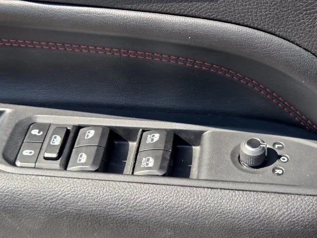 Used 2024 Black Jeep Trailhawk image 29