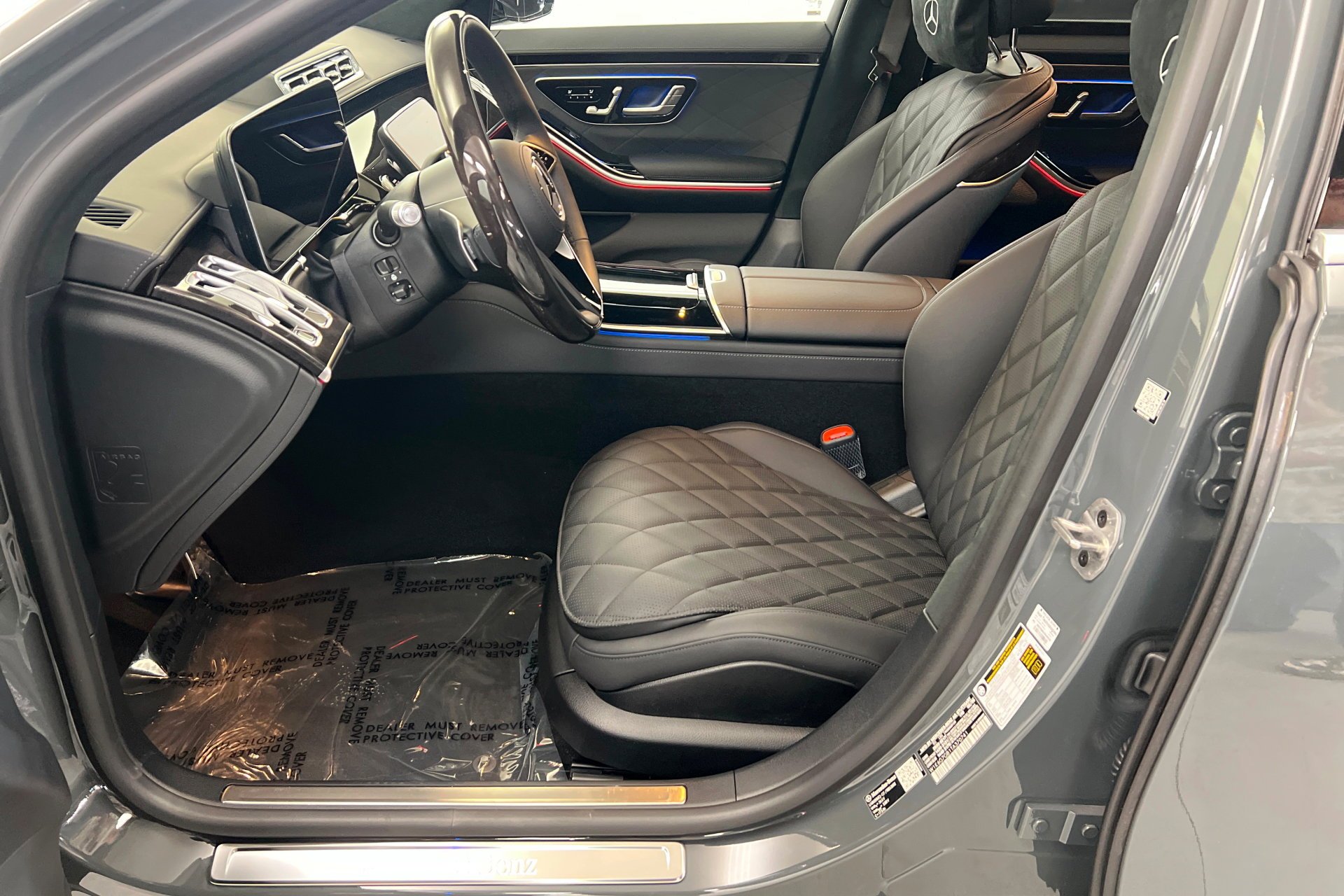 New 2026 MANUFAKTUR Silicon Grey Mercedes-Benz S 580 image 18
