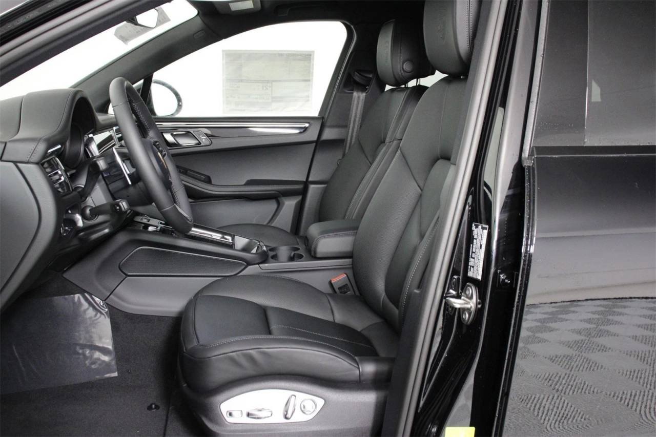 Certified Used 2026 Black Porsche  image 5
