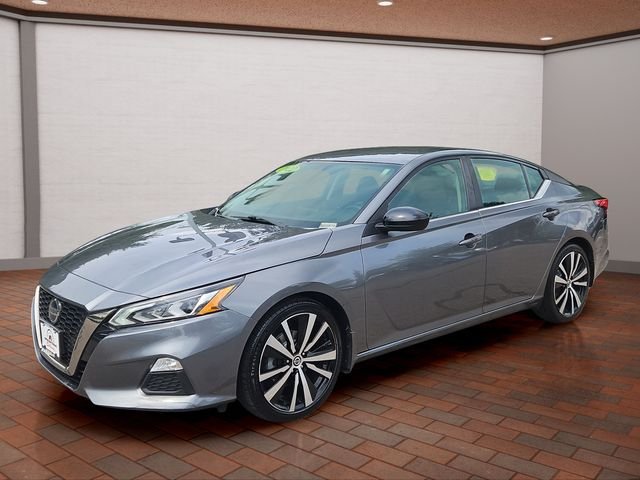 Certified Used 2022 Gray Nissan 2.5 SR image 24
