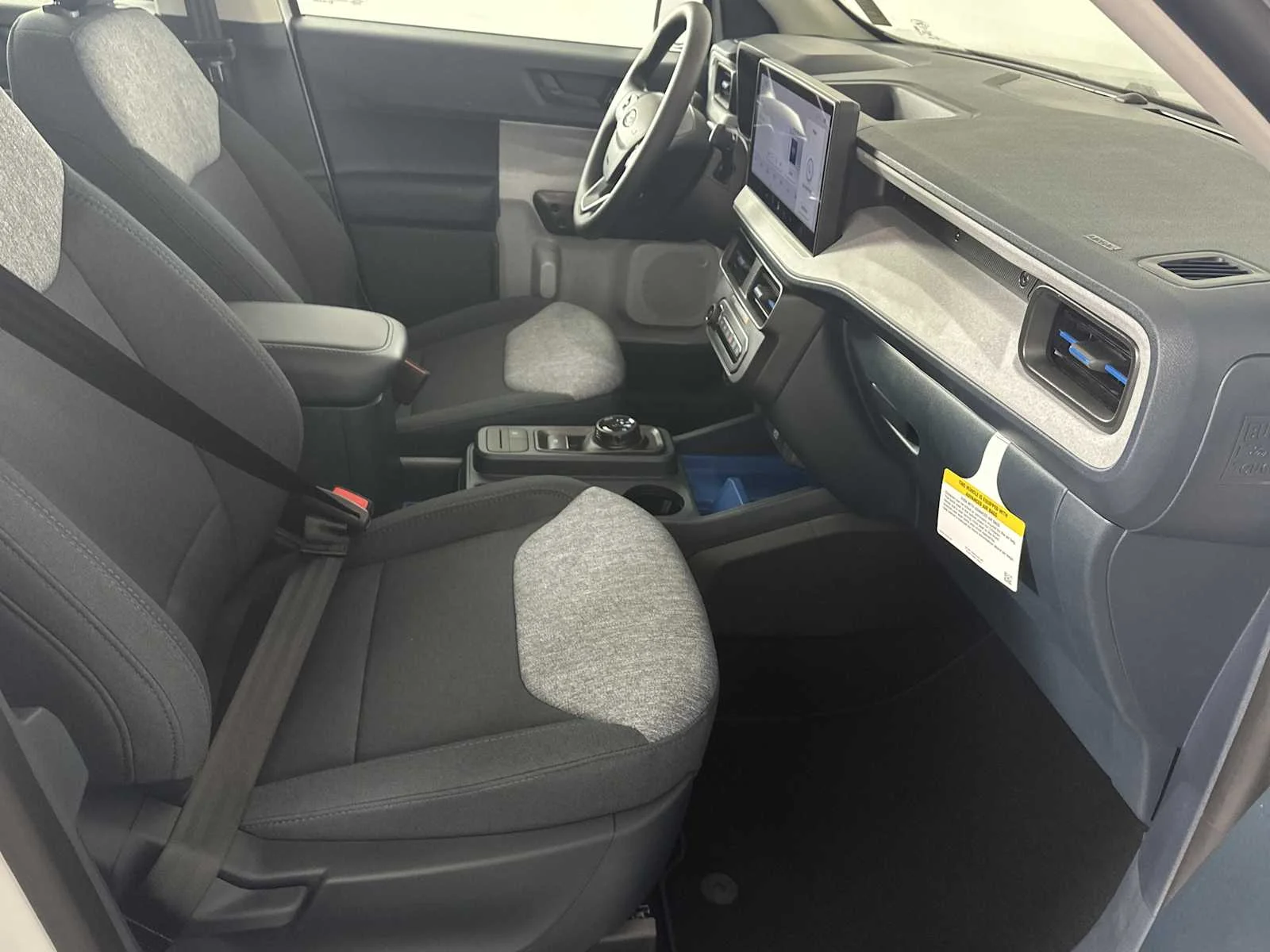 New 2026 Oxford White Ford XLT image 17