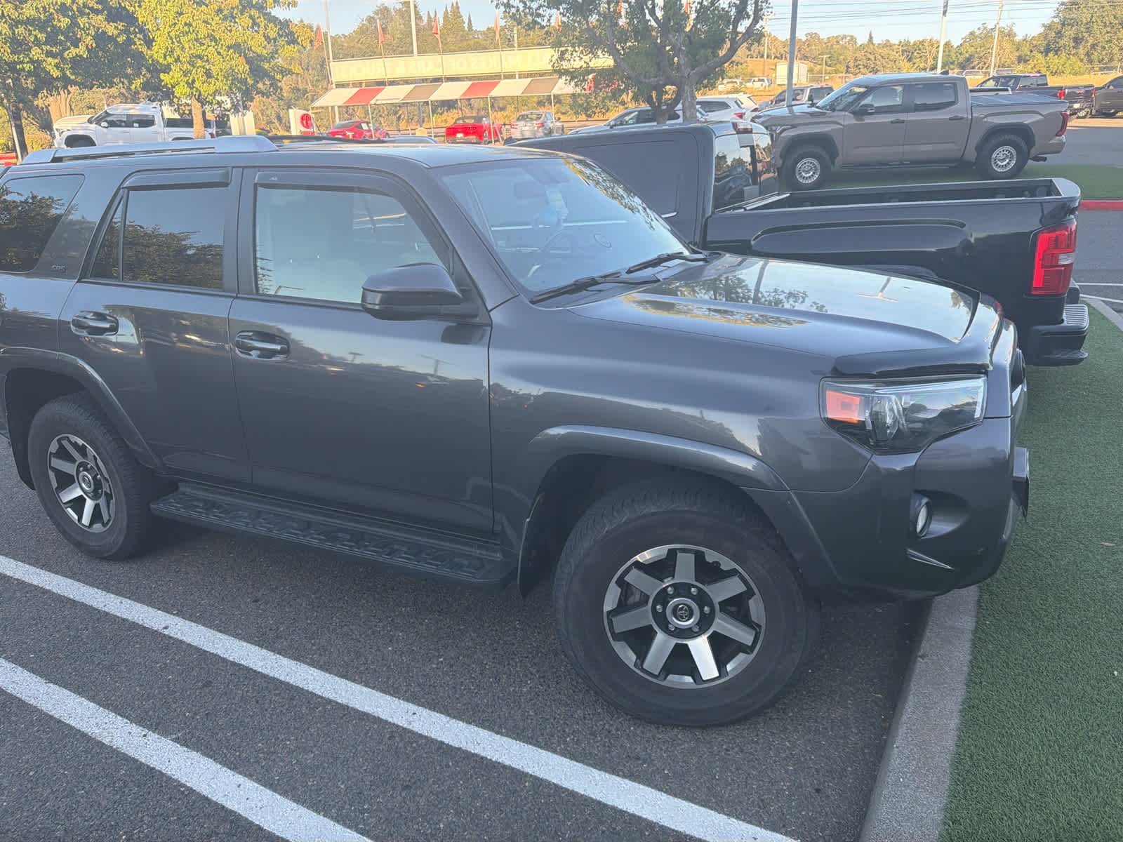Used 2017 Magnetic Gray Metallic Toyota SR5 image 5