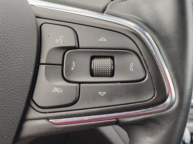 Used 2025 White Buick Preferred image 23