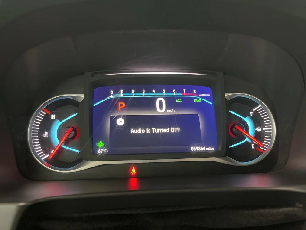 Used 2022 White Honda EX-L image 9