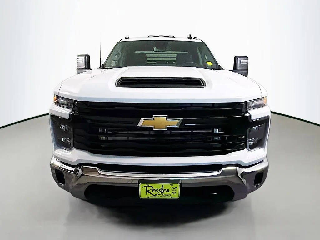 New 2026 Summit White Chevrolet Work Truck image 2