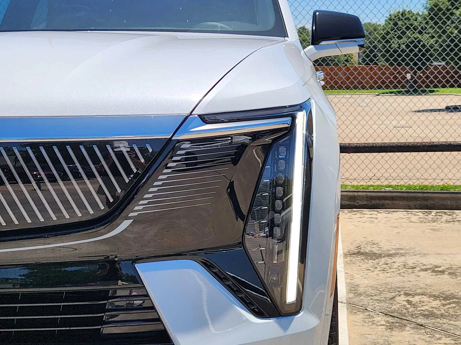 2026 Cadillac Escalade IQL Luxury - Photo 6
