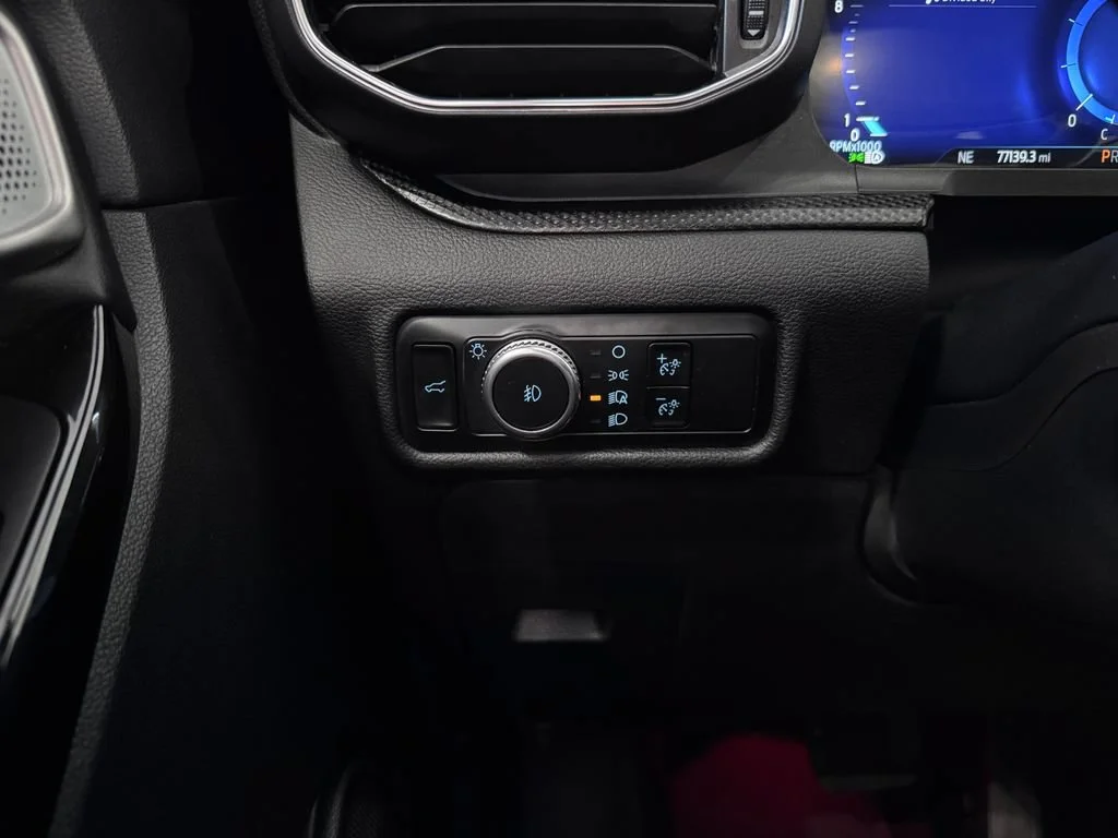 2023 Ford Explorer ST - Photo 25
