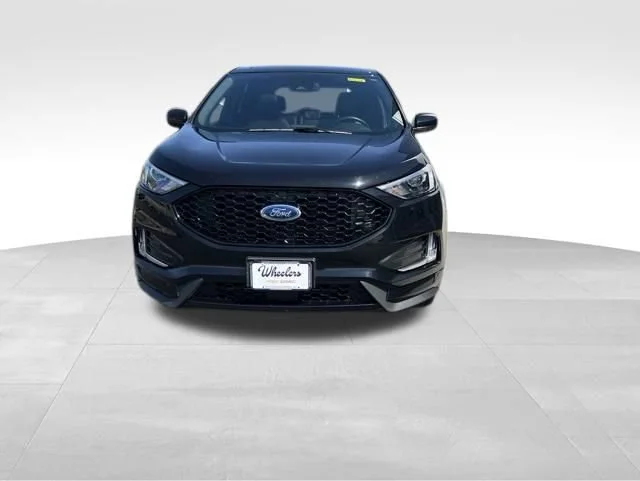 Used 2023 Black Ford ST-Line image 2