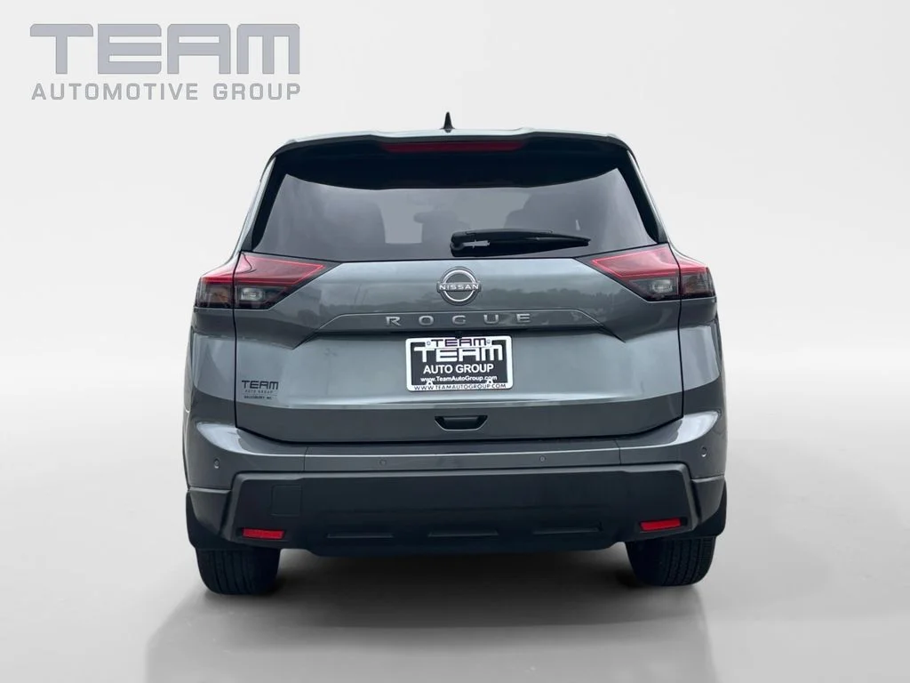 Used 2025 Gray Nissan S image 6