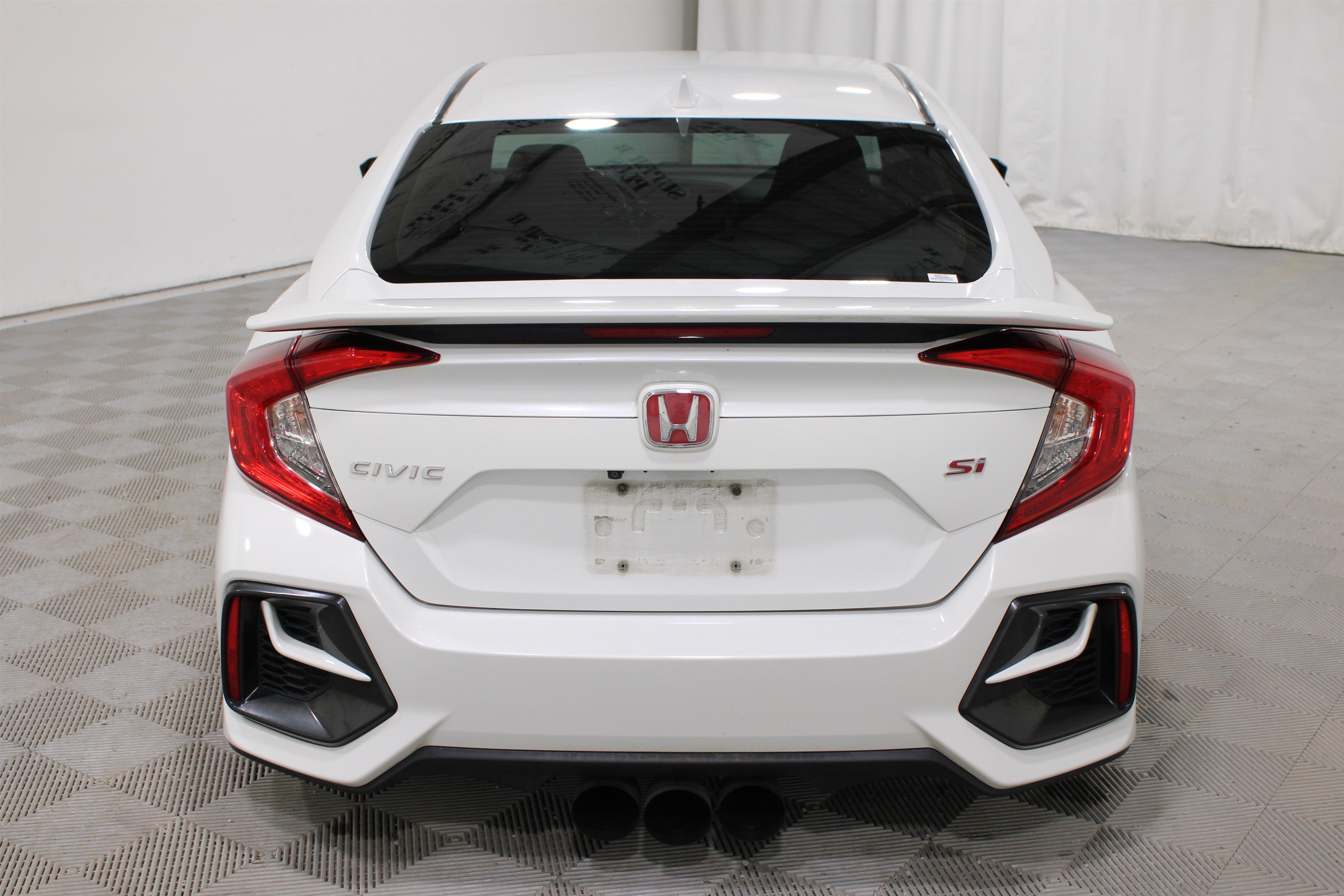 Used 2020 Platinum White Pearl Honda  image 28