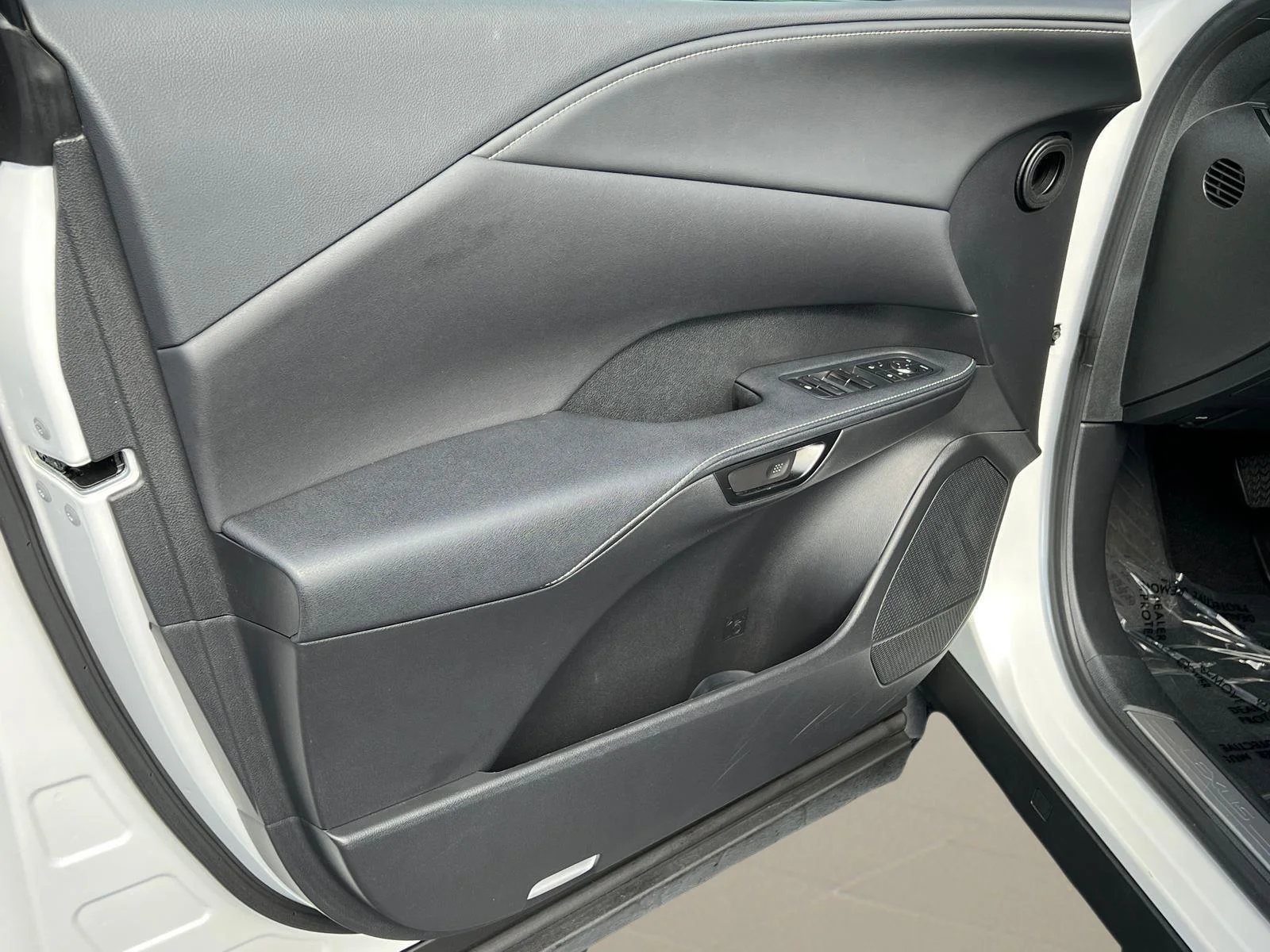 2024 Lexus RX 350 - Photo 11