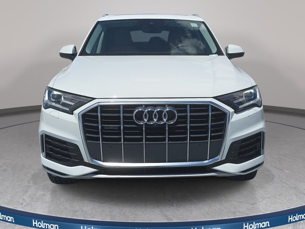 Used 2021 White Audi 45 Premium image 4