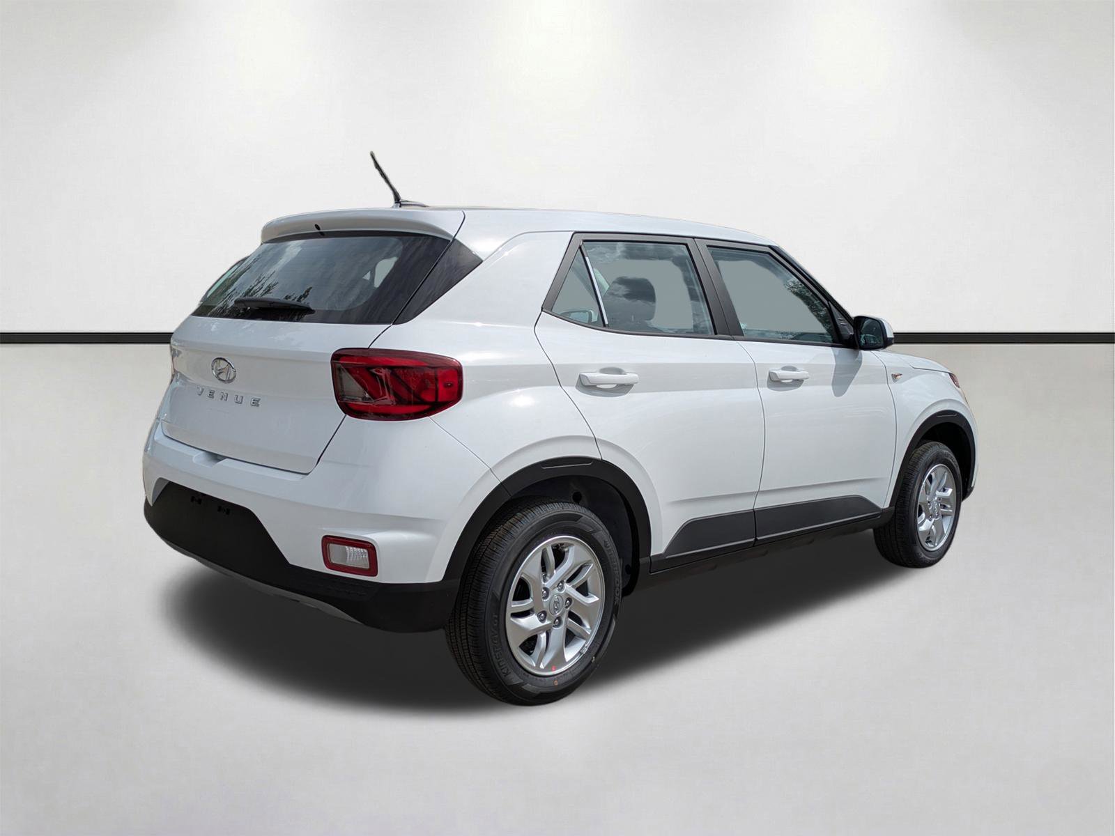 New 2026 Lunar White Hyundai SE image 30