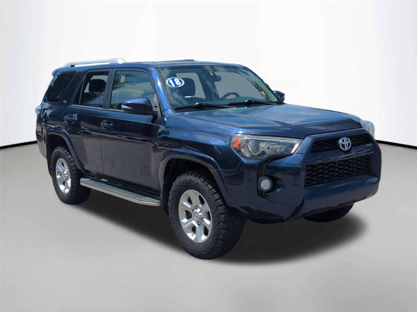 Used 2018 Nautical Blue Metallic Toyota SR5 Premium image 7