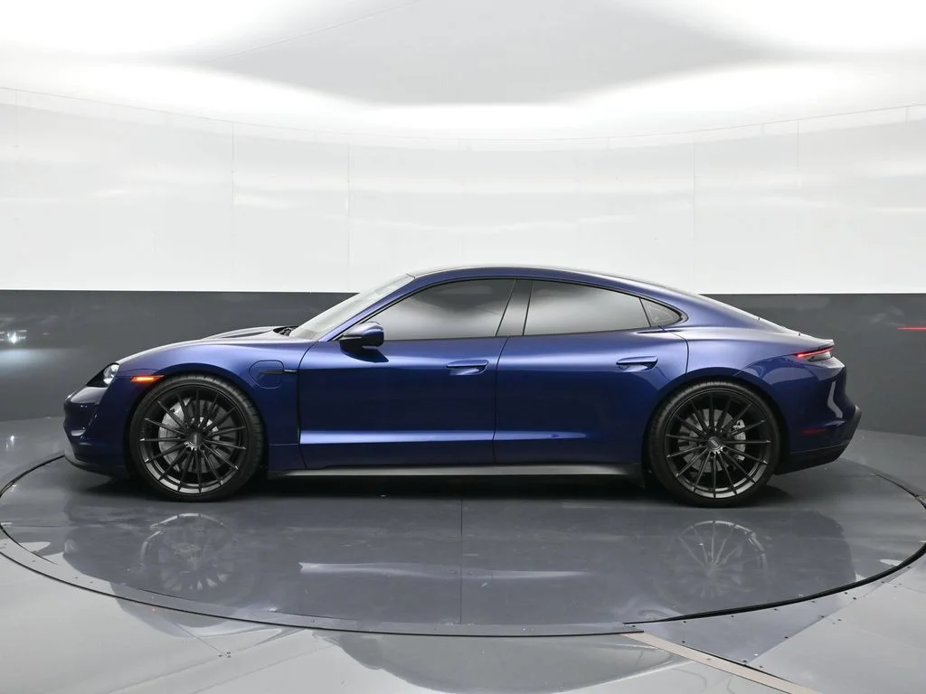 Used 2020 Blue Porsche 4S image 3