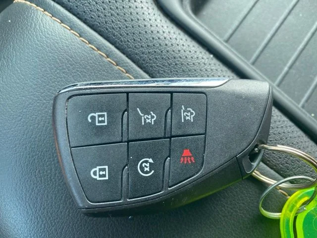 Used 2023 Onyx Black GMC AT4 image 50