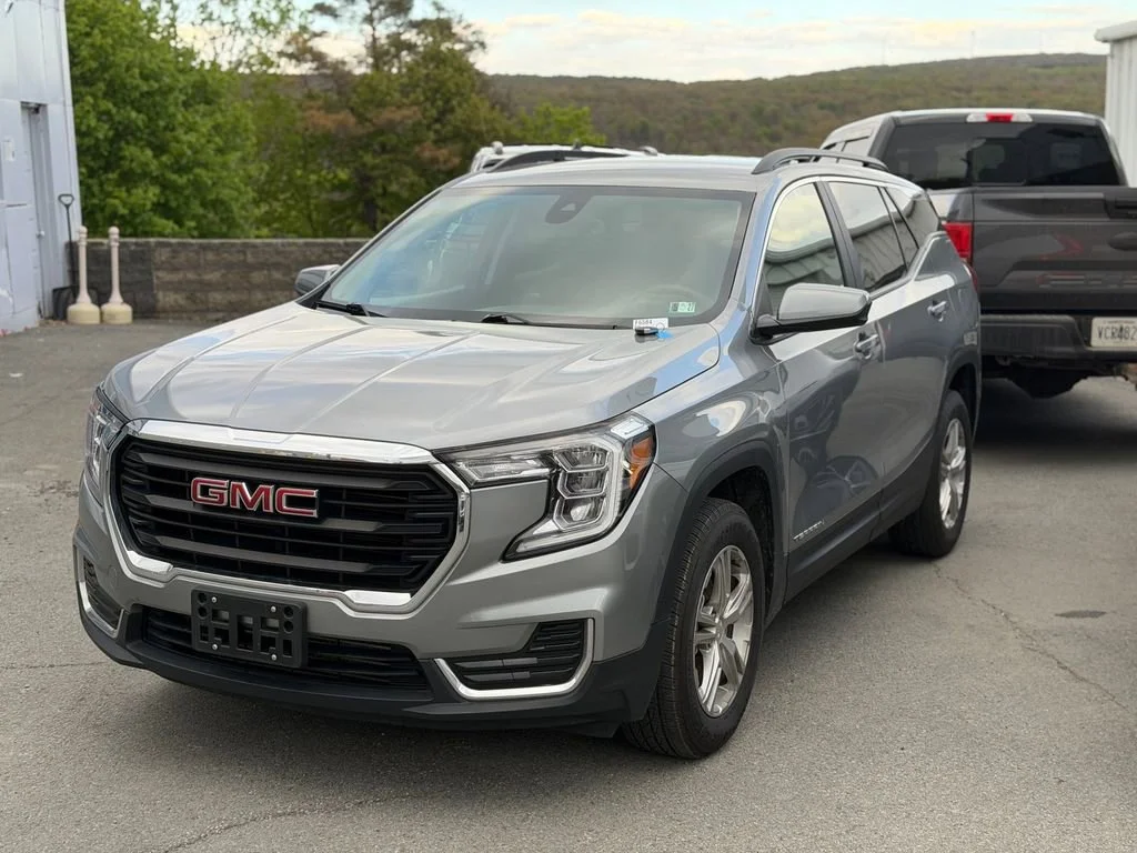 2023 GMC Terrain SLE AWD's photo