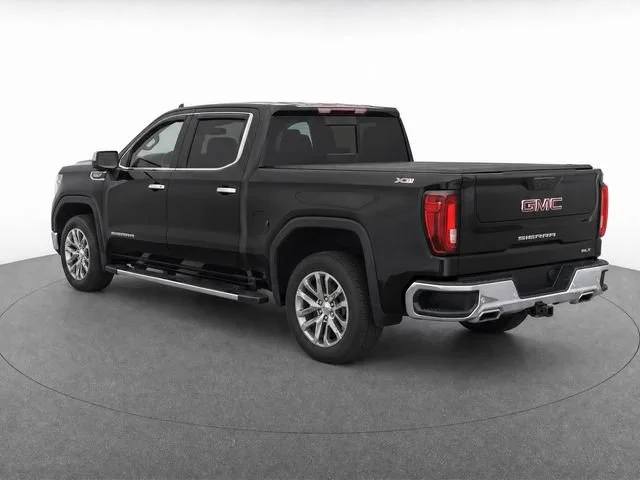 Used 2020 ONYX BLACK GMC SLT image 4