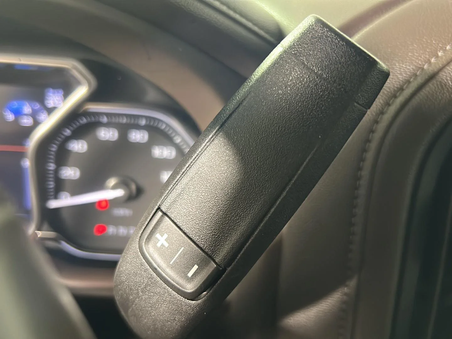 Used 2022 Onyx Black GMC Denali image 28