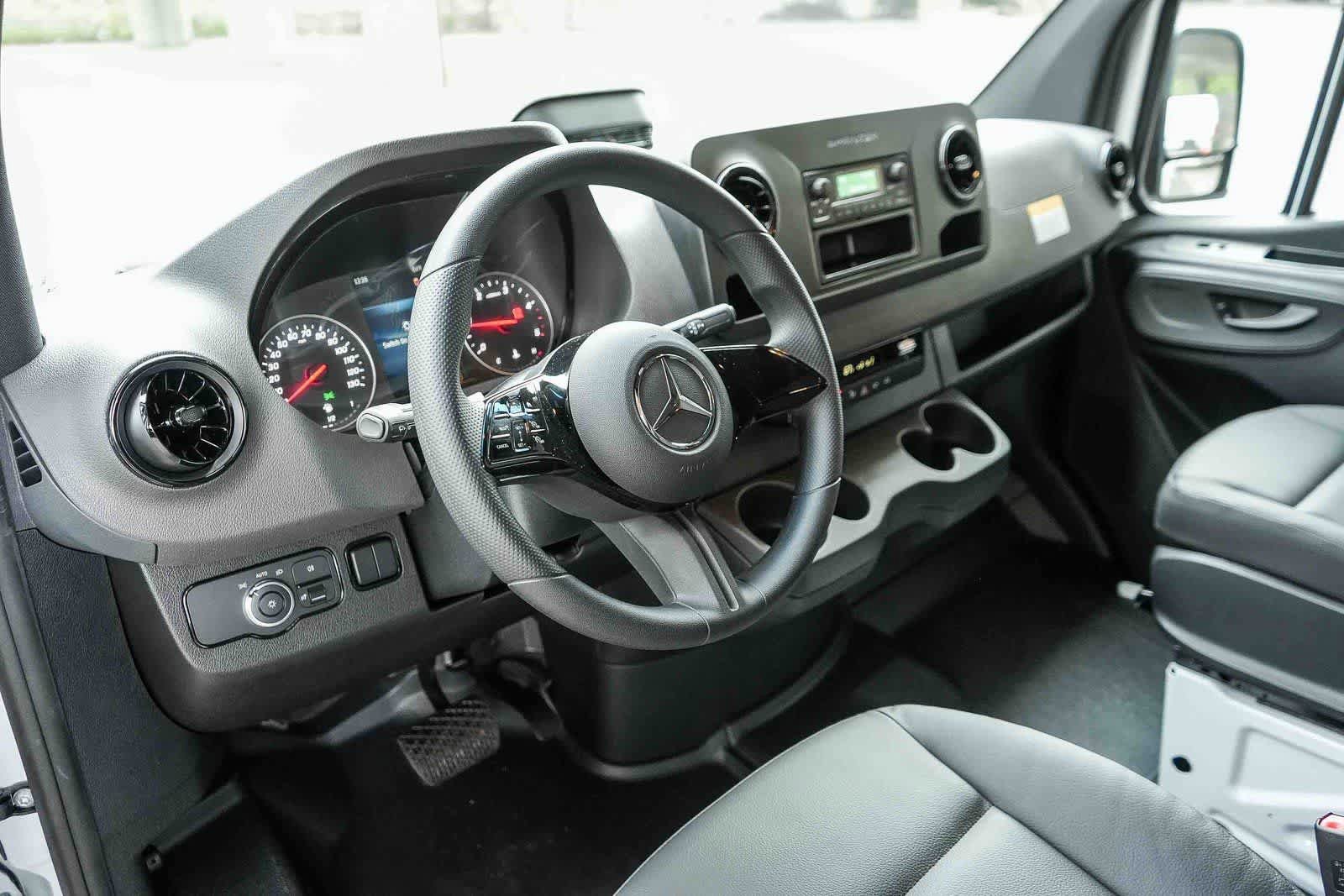 New 2026 Arctic White Mercedes-Benz Cargo 144WB High Roof RWD 2.0L I4 Diesel Turbo SO image 12