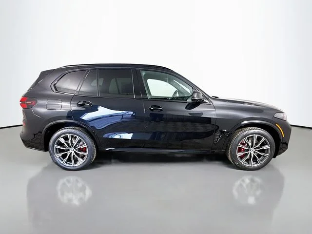 Used 2026 Black BMW xDrive40i image 8