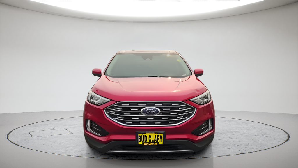 Used 2021 Red Ford SEL image 12
