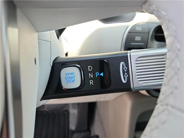 New 2026 Abyss Black Pearl Hyundai SEL Premium image 18