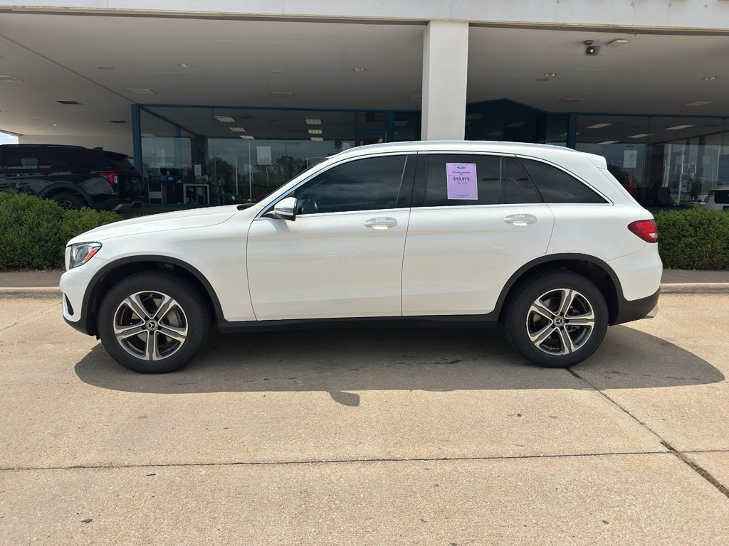 Used 2019 Polar White Mercedes-Benz 300 image 4