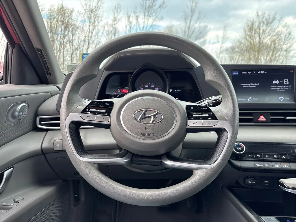 Used 2021 Red Hyundai SEL image 20