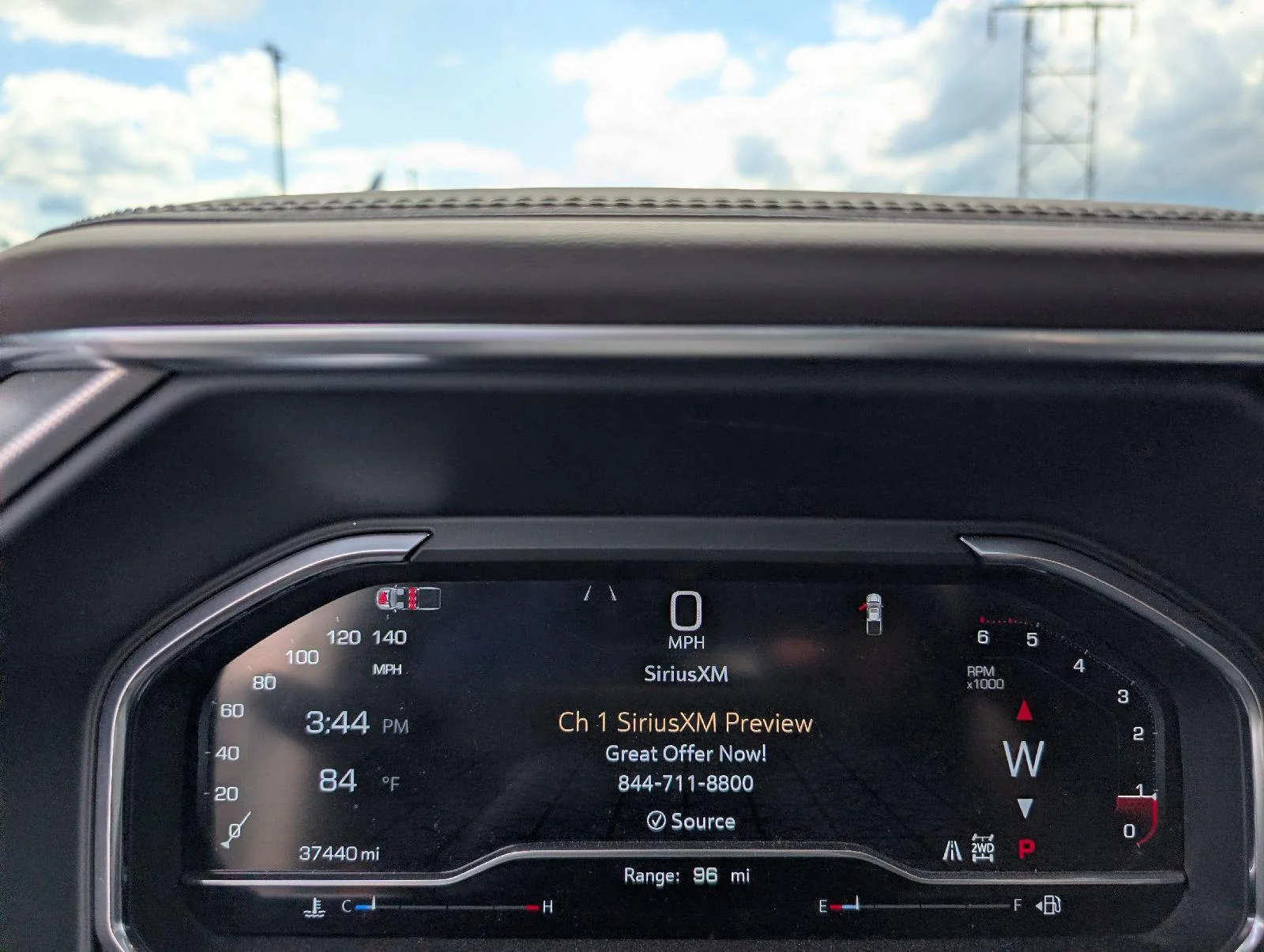 Used 2024 White Frost Tricoat GMC Denali image 18