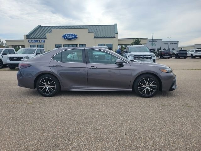 Used 2023 Predawn Gray Mica Toyota SE image 23
