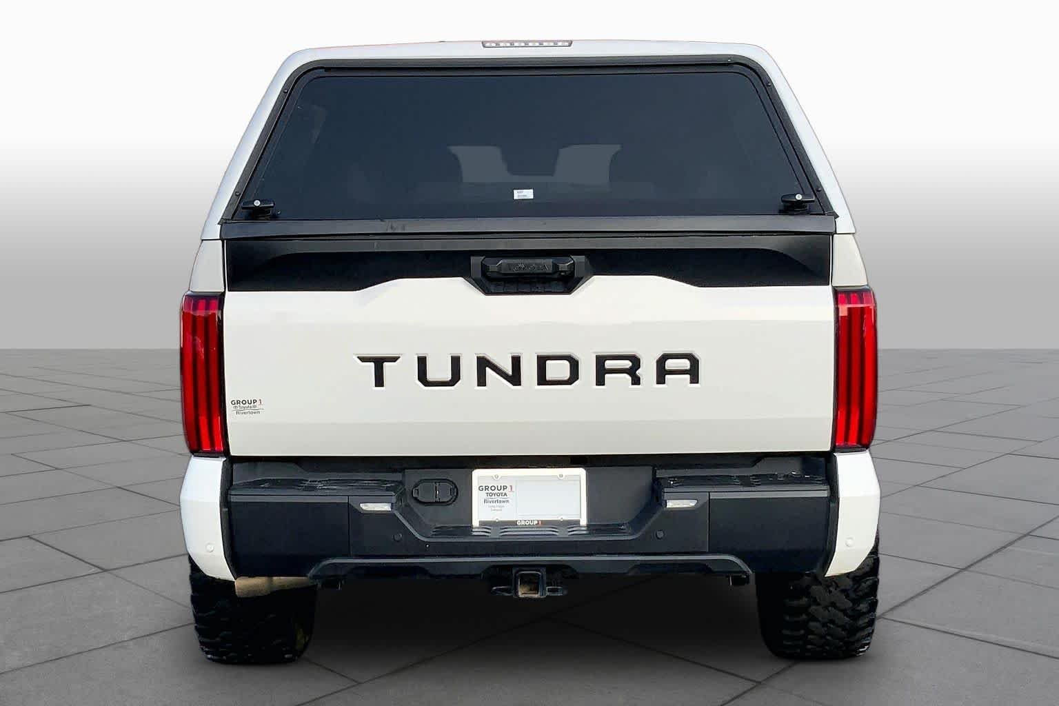 Used 2024 Ice Cap Toyota SR5 image 5