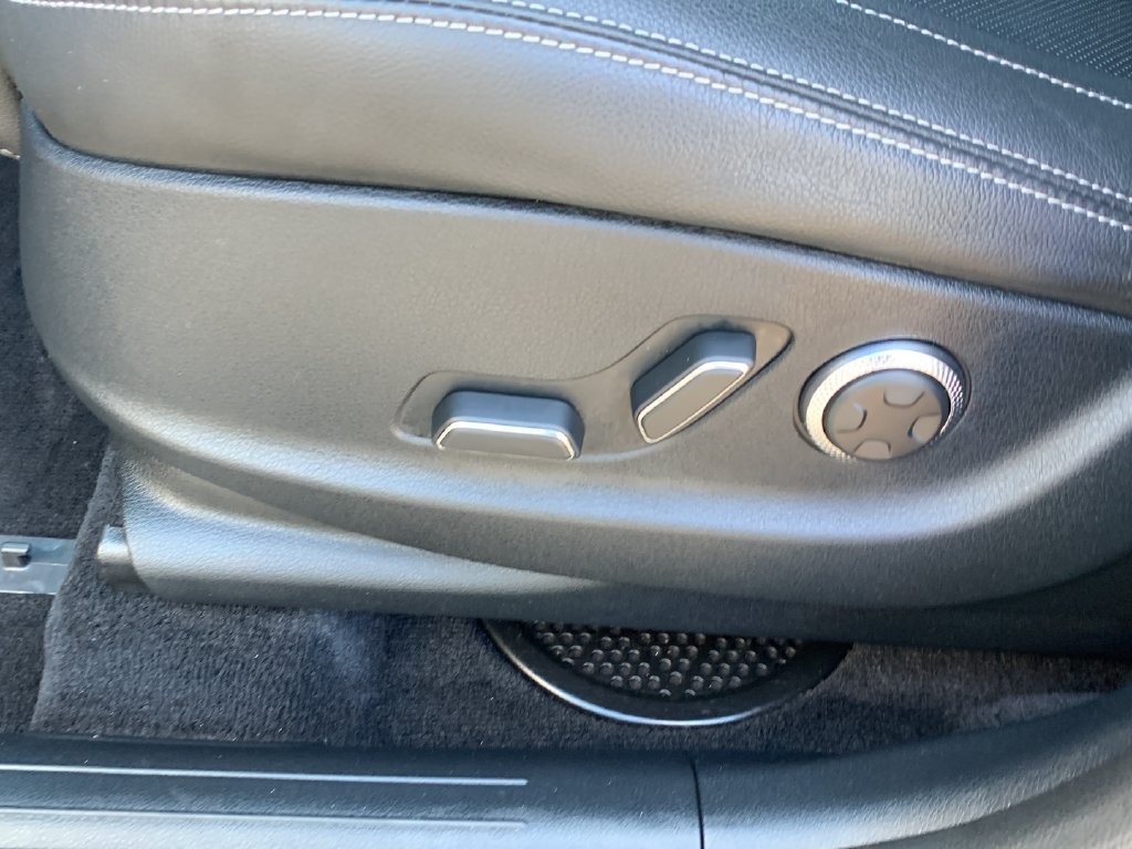 2023 GENESIS GV70 Standard - Photo 15