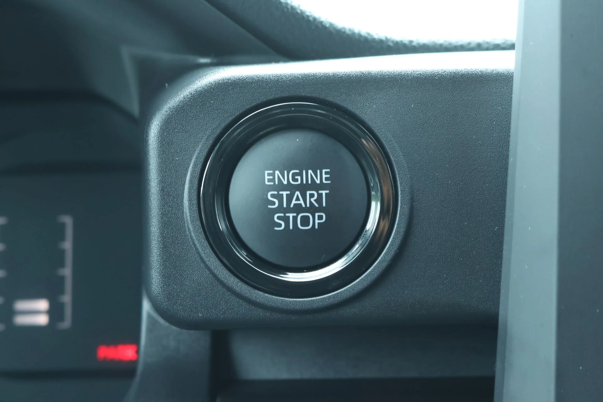 Used 2026  Toyota SR5 image 11
