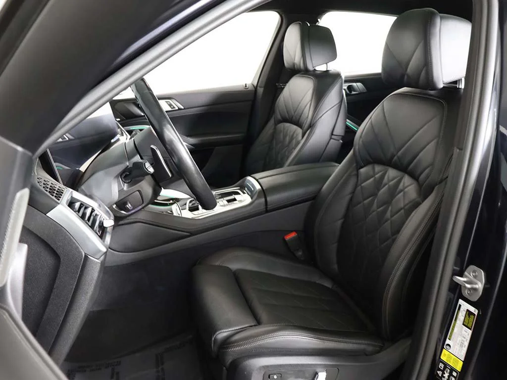 Used 2024 Carbon Black Metallic BMW xDrive40i image 34