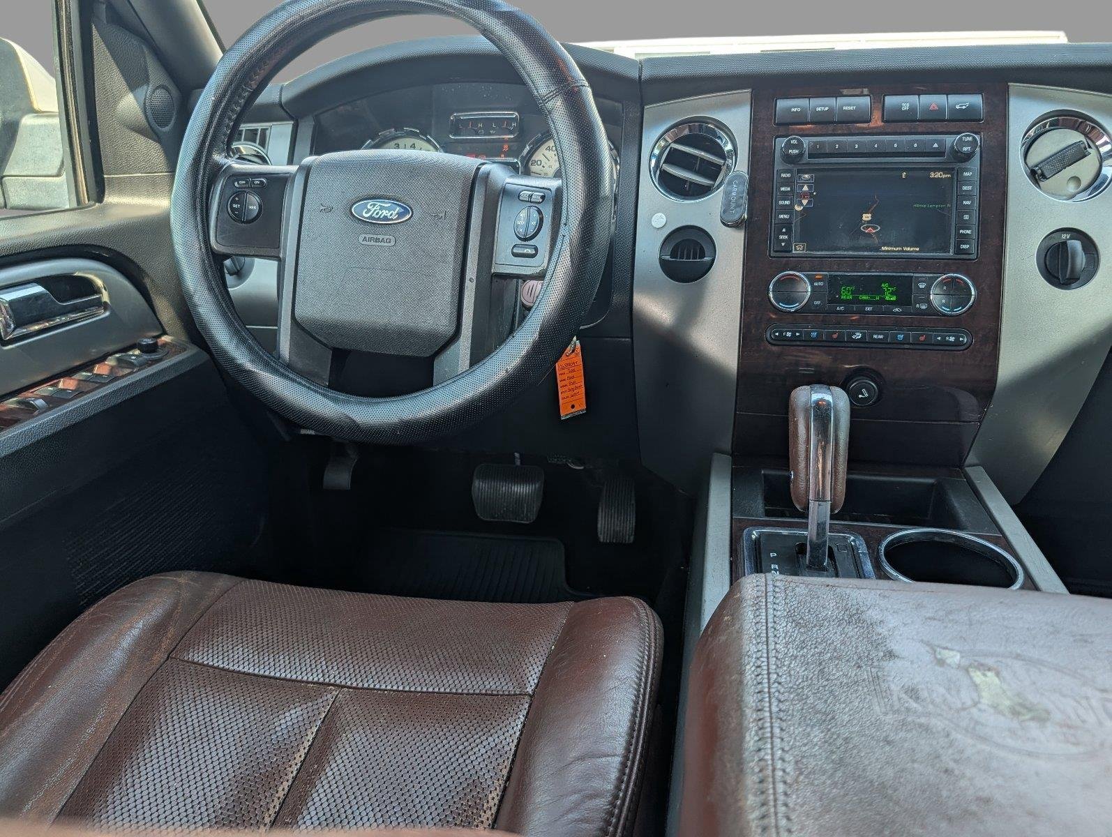 Used 2012 White Platinum Metallic Tri-Coat Ford King Ranch image 21