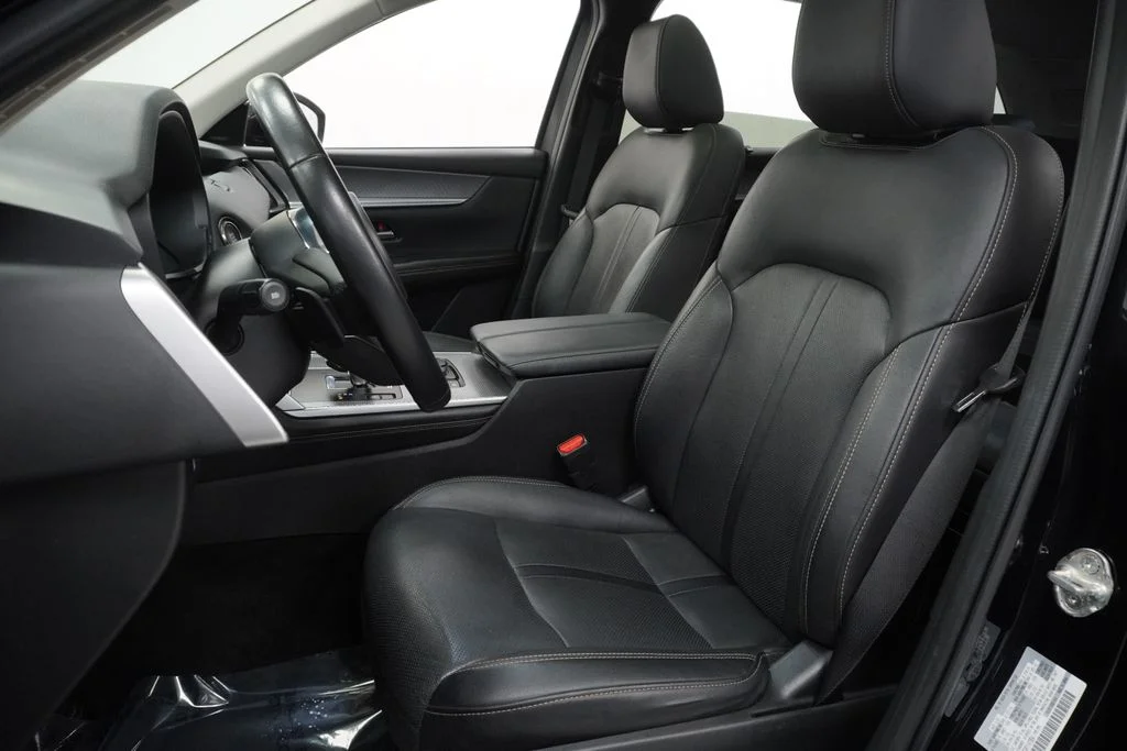 Used 2024 Black Mazda 3.3 Turbo Premium image 16