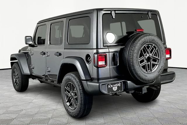 New 2026 Granite Crystal Metallic Clear-Coat Exterior Paint Jeep Sport S image 4