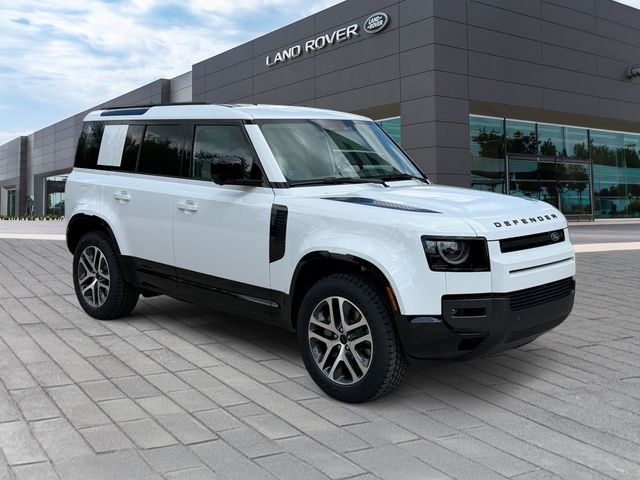 New 2026 Fuji White Land Rover X-Dynamic SE image 7