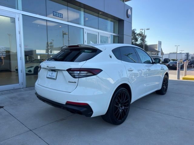 Used 2022 Silk Maserati Modena image 4